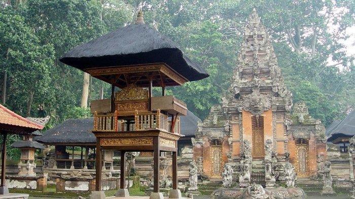 Kisah Menakutkan di Kuil Pura Dalem Bali: Tempat Keramat yang Dijaga Arwah