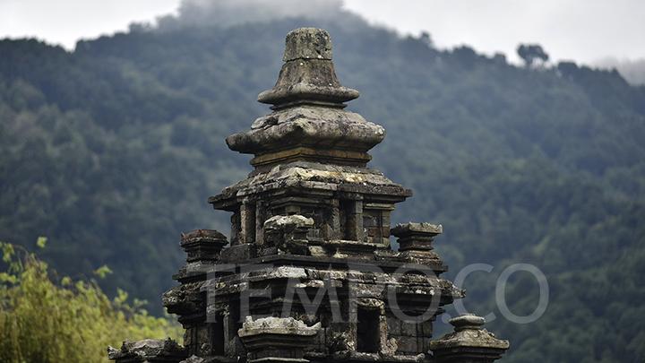 Candi Watu Genuk