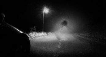 Misteri Vanishing Hitchhiker: Kisah Penumpang Misterius yang Menghilang
