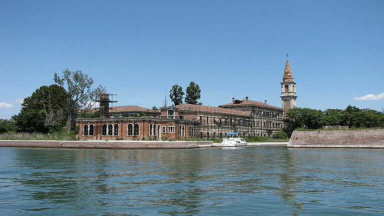 Pulau Poveglia di Italia, Misteri Kelam yang Dijuluki Pulau Neraka