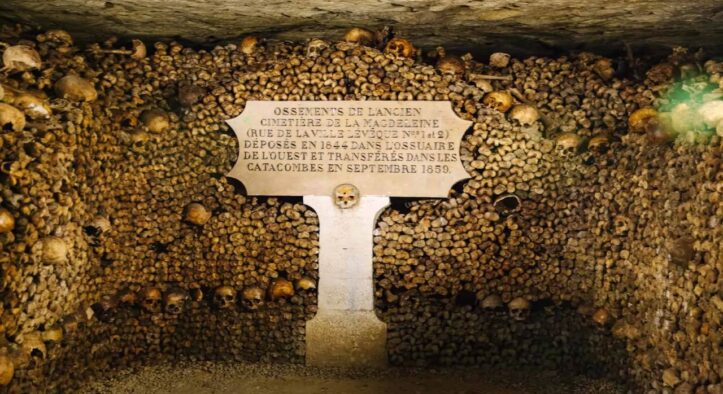 The Catacombs Paris Misteri Kota Mati di Bawah Paris yang Menyimpan Sejuta Cerita