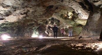 Menyusuri Gua Naga Wawel di Polandia: Antara Legenda, Sejarah, dan Keindahan Alam