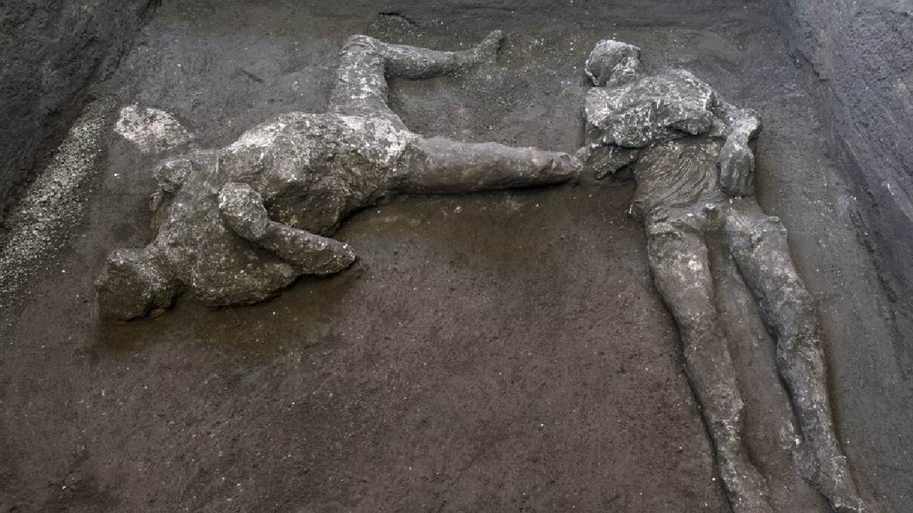 Misteri Kota Pompeii: Bisikan Arwah yang Membeku oleh Letusan Gunung Vesuvius