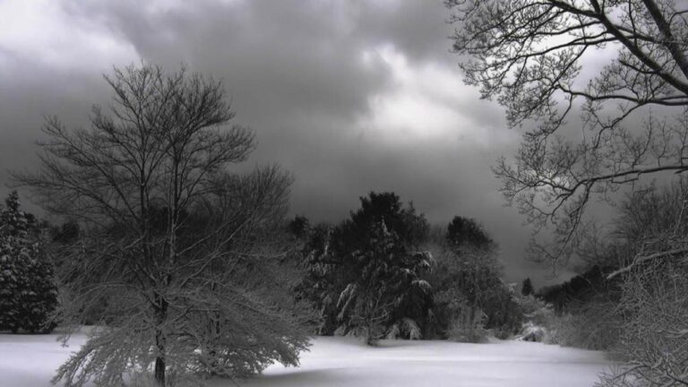 The Devil’s Footprint, Devon – Inggris: Jejak Misterius yang Mengundang Rasa Ingin Tahu