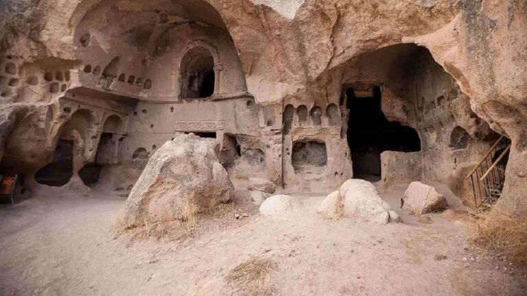 Misteri Dunia Bawah: Jejak Kota-Kota Tersembunyi di Perut Bumi