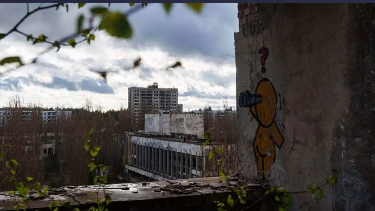 Pripyat, Kota yang Membeku dalam Waktu: Dari Kebanggaan Nuklir Soviet Menjadi Sunyi yang Abadi